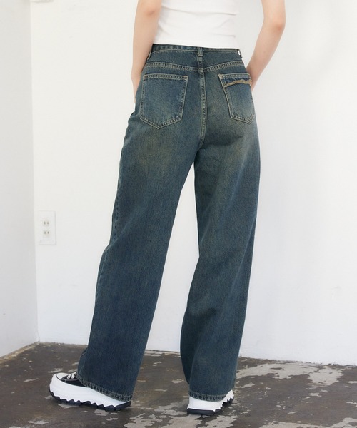 ENVYM(アンビー)の「サイドラインストレートデニム(デニムパンツ・レディース・ブルー/ネイビー・SMALL/MEDIUM)」の21枚目の写真