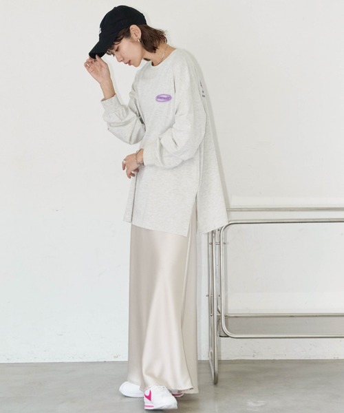 Auntie Rosa Holiday（アンティローザホリデー）の「ネオンロゴプリントロンT（Tシャツ/カットソー・レディース・ネイビー/ナチュラル/オフホワイト・FREE）」の14枚目の写真