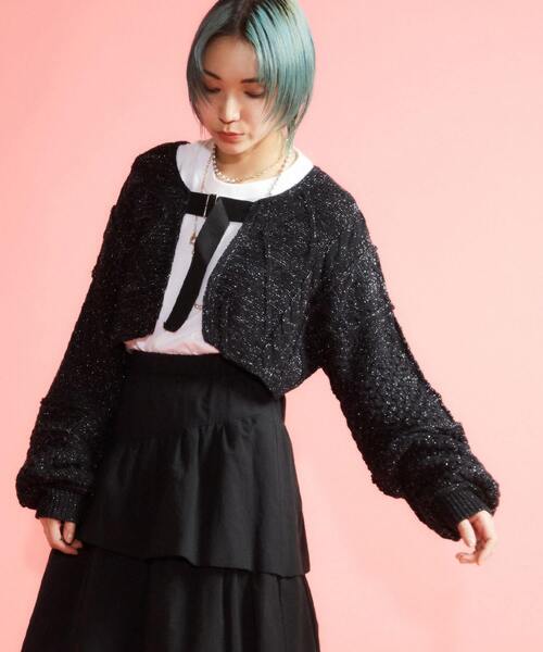 CONVERSE TOKYO(コンバーストウキョウ)の「GLITTER KNIT BOLERO(カーディガン/ボレロ・レディース・キナリ/ブラック・FREE)」の17枚目の写真