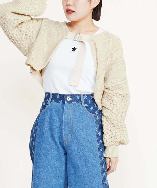 CONVERSE TOKYO(コンバーストウキョウ)の「GLITTER KNIT BOLERO(カーディガン/ボレロ・レディース・キナリ/ブラック・FREE)」の21枚目の写真