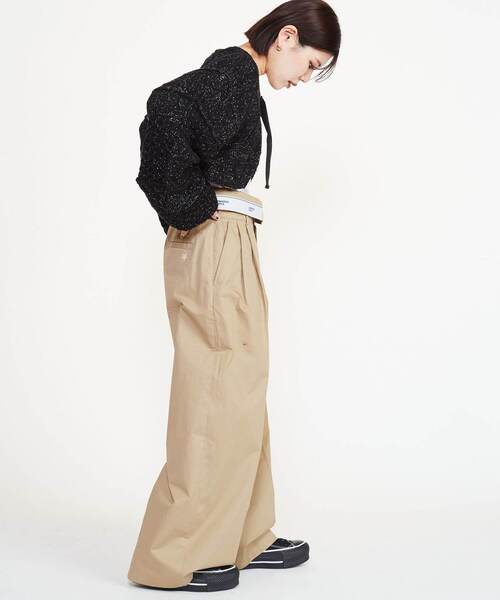 CONVERSE TOKYO(コンバーストウキョウ)の「GLITTER KNIT BOLERO(カーディガン/ボレロ・レディース・キナリ/ブラック・FREE)」の8枚目の写真