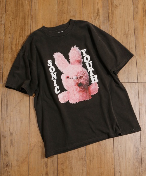 Insonnia PROJECTS（インソニアプロジェクト）の「Insonnia Projects インソニアプロジェクト / SONIC YOUTH MK BUNNY TEE / ソニックユースエムケーバニーティー ビッグシルエットプリントTシャツ バンドT / IP-SY-002（Tシャツ/カットソー・メンズ・ホワイト/ブラック・1/2/3）」の19枚目の写真