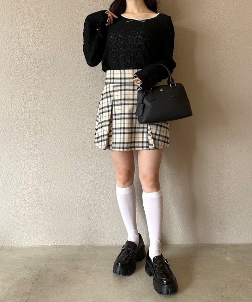 OLIVE des OLIVE(オリーブデオリーブ)の「【WEB限定カラー有】シアインナー 1041060580(Tシャツ/カットソー・レディース・オフホワイト/ブラック/アイボリー/ブラック系その他・FREE)」の21枚目の写真