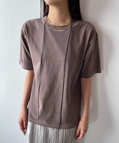 AIC.（エーアイシー）の「ピグメント加工カットアウトダメージTシャツ（Tシャツ/カットソー・レディース・チャコールグレー/オフホワイト/ネイビー/ブラウン・FREE）」の17枚目の写真