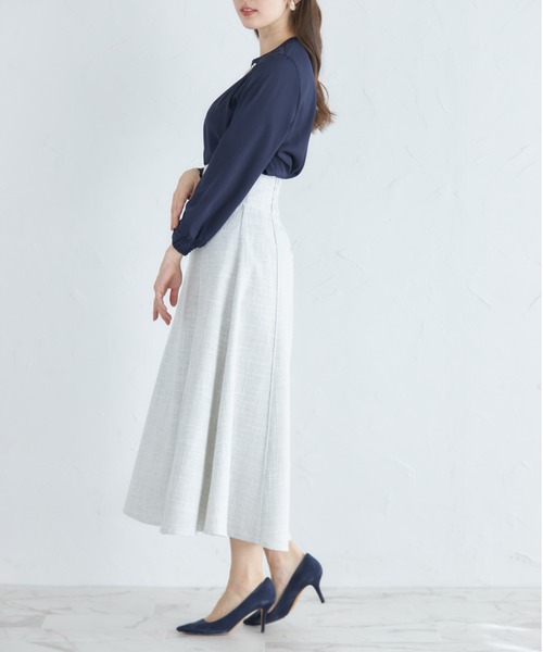 tocco closet(トッコ クローゼット)の「ツイードパイピングハイウエストスカート(スカート・レディース・ブラック/ライトグレー・M)」の5枚目の写真