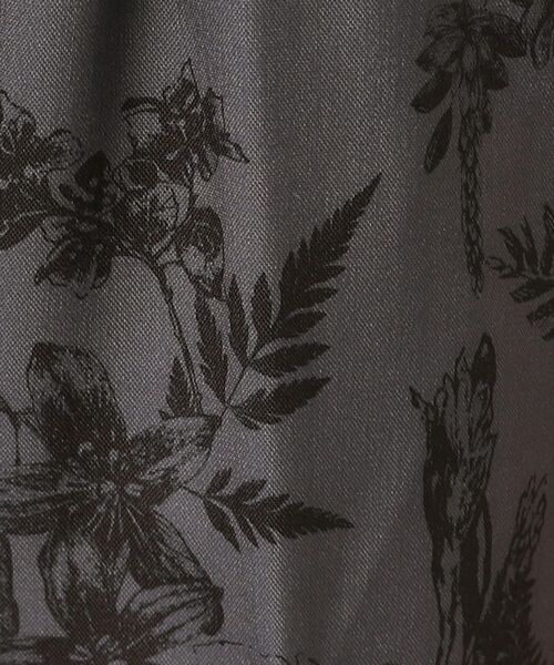 OPAQUE.CLIP(オペークドットクリップ)の「◆ボタニカルプリントイージーパンツ【洗濯機洗い可】(その他パンツ・レディース・ホワイト系3/チャコール・38/42/40)」の10枚目の写真