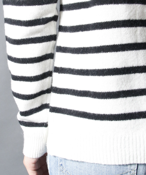 AMERICAN RAG CIE(アメリカンラグシー)の「AMERICAN RAG CIE ウールパネルボーダーニット / 109-AMG-M152-KN617(ニット/セーター・メンズ・ホワイト系その他/ブラック系その他・1/2)」の8枚目の写真