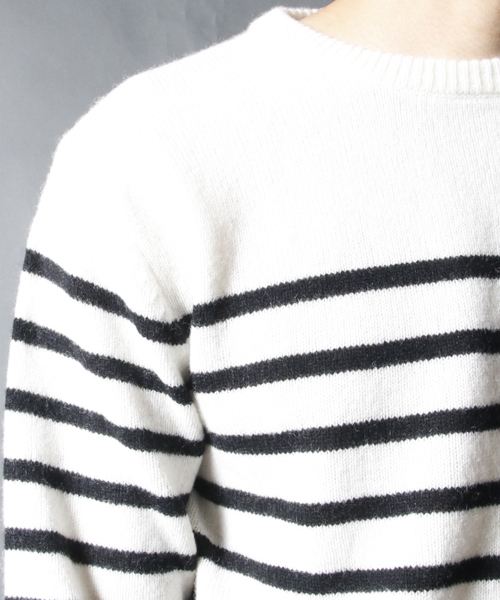 AMERICAN RAG CIE(アメリカンラグシー)の「AMERICAN RAG CIE ウールパネルボーダーニット / 109-AMG-M152-KN617(ニット/セーター・メンズ・ホワイト系その他/ブラック系その他・1/2)」の11枚目の写真