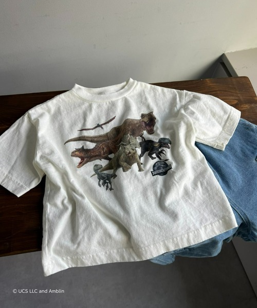 CIAOPANIC TYPY（チャオパニックティピー）の「【KIDS】UNIVERSAL×TYPY キッズムービーTee（Tシャツ/カットソー・キッズ・ホワイト/ホワイト系その他/ホワイト系その他3/ブラック/ブラック系その他2/ホワイト系その他2/ブラック系その他/ブラック系その他3/チャコールグレー/オフホワイト・SMALL/MEDIUM/LARGE）」の3枚目の写真