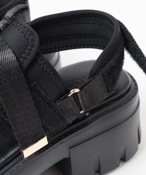 BAYFLOW（ベイフロー）の「[キレイめスポサン]厚底テープスポーツサンダル（サンダル・レディース・ベージュ/ブラック・MEDIUM/LARGE）」の19枚目の写真