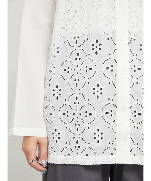 sm2rhythm（サマンサモスモスリズム）の「カットワーク刺繍シアーチュニック（シャツ/ブラウス・レディース・ブルー/オフホワイト/ブラック・F）」の7枚目の写真