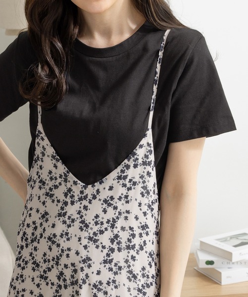 CHAN ME(チャンミ)の「綿100%クルーネックTシャツ(Tシャツ/カットソー・レディース・チャコールグレー/ブラック/ライトブルー/イエロー/ホワイト/ピンク・MEDIUM/LARGE/X-LARGE)」の2枚目の写真