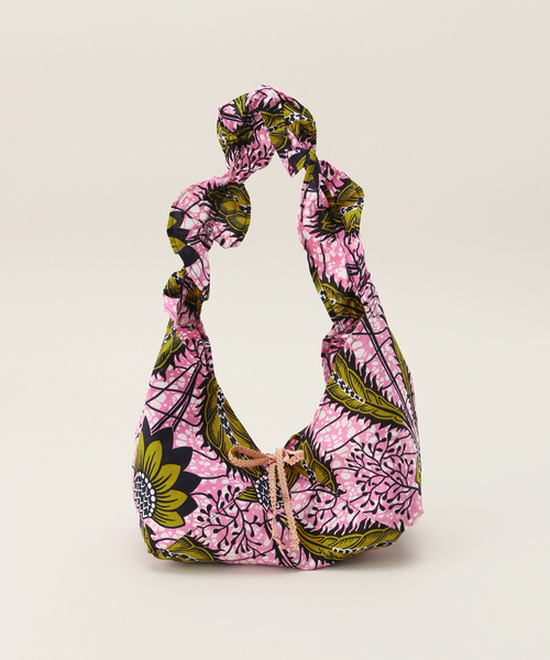 B.C STOCK（ベーセーストック）の「AFRICAN SQUARE/アフリカンスクエア 別注 パーニュギャザーハンドルBAG（ショルダーバッグ・レディース・ブラウン/ネイビー/ピンク・FREE）」の3枚目の写真