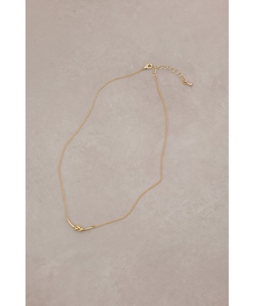 AZUL by moussy（アズールバイマウジー）の「ノットデザインスレンダーネックレス（ネックレス・レディース・ゴールド系その他/シルバー・FREE）」の10枚目の写真