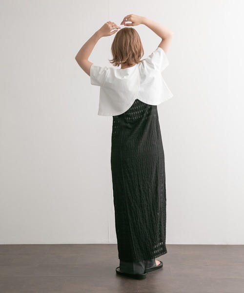 KBF（ケイビーエフ）の「フロントオープンロゴTEE（Tシャツ/カットソー・レディース・グレー/オフホワイト・ONE）」の5枚目の写真