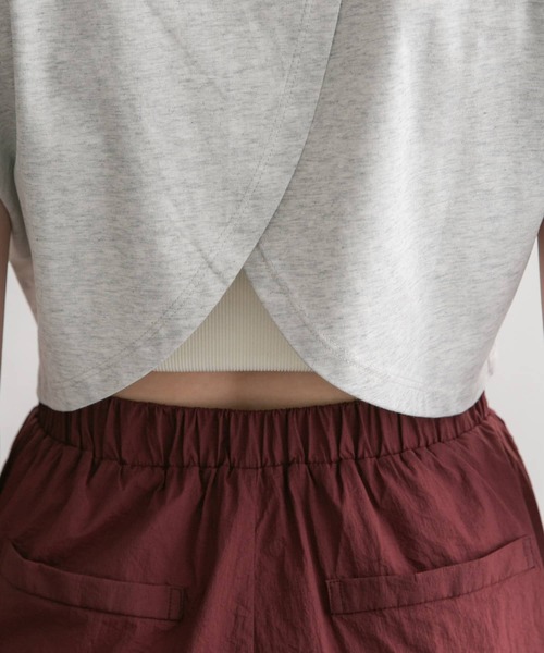 KBF（ケイビーエフ）の「フロントオープンロゴTEE（Tシャツ/カットソー・レディース・グレー/オフホワイト・ONE）」の18枚目の写真