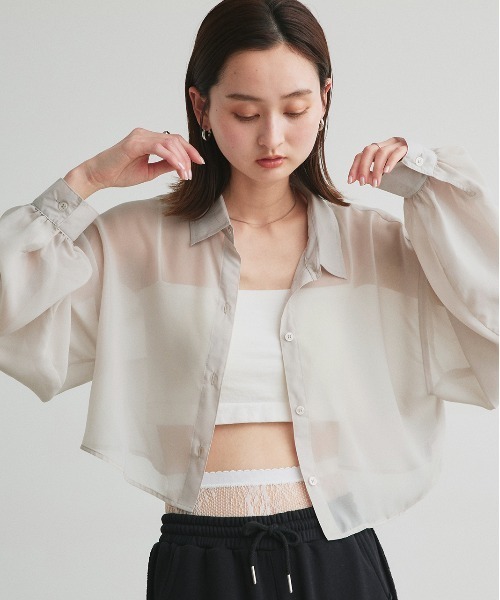ad thie(アドティエ)の「シアーショート丈シャツ(シャツ/ブラウス・レディース・ライトグレー/ピンク/ブルー/ブラック/ライトブルー/ライトピンク/オフホワイト・FREE)」の8枚目の写真