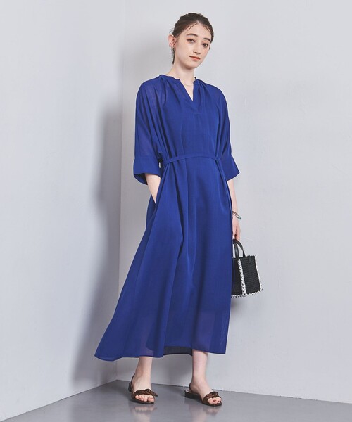 UNITED ARROWS（ユナイテッドアローズ）の「ASAMI ドルマン スキッパー ワンピース（ワンピース・レディース・ブラック/ベージュ/ロイヤルブルー・38/36）」の10枚目の写真