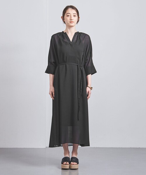 UNITED ARROWS（ユナイテッドアローズ）の「ASAMI ドルマン スキッパー ワンピース（ワンピース・レディース・ブラック/ベージュ/ロイヤルブルー・38/36）」の12枚目の写真