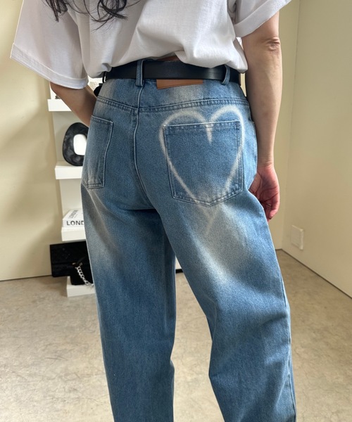 ULEULA（ウルア）の「ハートブリーチデニムルーズパンツ（デニムパンツ・レディース・ブルー・LARGE/MEDIUM）」の13枚目の写真