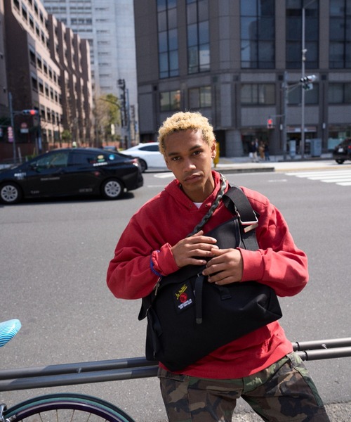 De Martini(ディ マティーニ)の「De Martini MESSENGERBAG (MEDIUM (DM3601)(メッセンジャーバッグ・メンズ・マルチ/ブラック・FREE)」の18枚目の写真