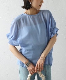 袖タックシアーブラウス