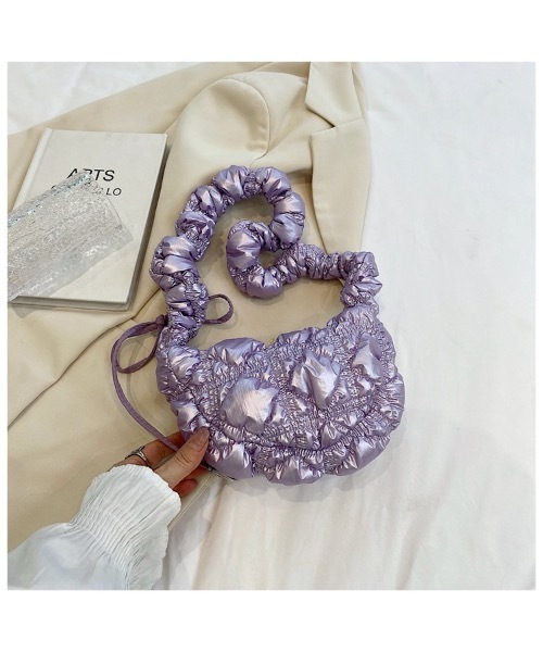 SALTMINT（ソルトミント）の「3wayメタリックポップコーンバッグ（ハンドバッグ・レディース・ブラック/パープル/シルバー・ONESIZE）」の2枚目の写真