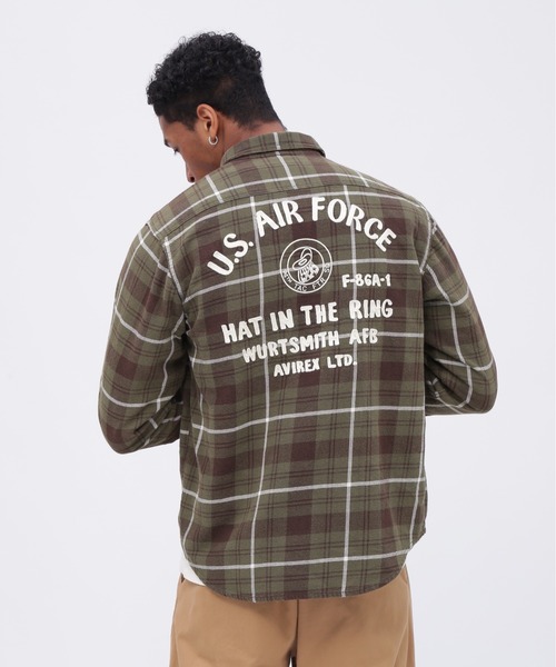 AVIREX（アヴィレックス）の「LONGSLEEVE CHECK EMB SHIRT USAF / ロングスリーブ チェック エンブロイダリー シャツ USAF / AVIREX / アヴィレックス（シャツ/ブラウス・メンズ・グリーン/アイボリー/その他18・MEDIUM/LARGE/X-LARGE/XX-LARGE/M/L/2XL/XL）」の6枚目の写真