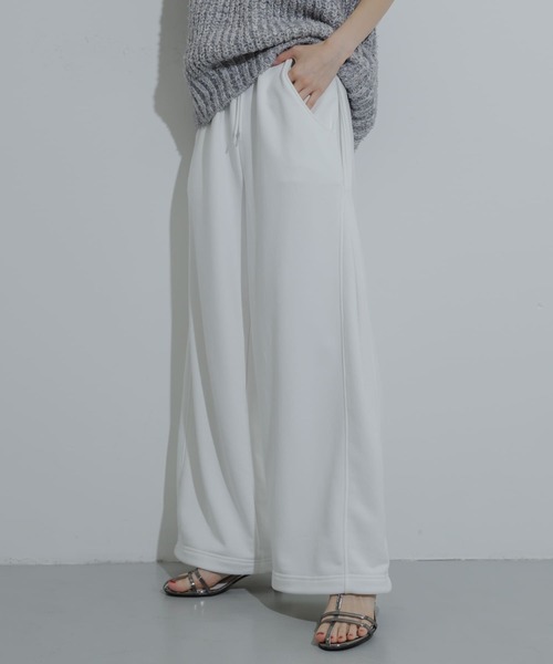 SENSE OF PLACE by URBAN RESEARCH（センスオブプレイスバイアーバンリサーチ）の「サイドパネルスウェットパンツ（スウェットパンツ・レディース・ネイビー/グレー/オフホワイト・ONE）」の4枚目の写真