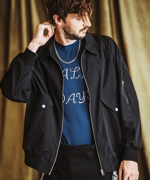 NO ID.(ノーアイディ)の「【NO ID.】Big G-1 Flight Jacket / ビッグ G-1 フライト ジャケット(ミリタリージャケット・メンズ・その他22/ベージュ/ブラック・ONE SIZE)」の2枚目の写真