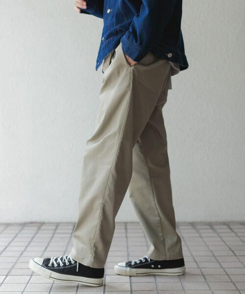 ITEMS URBANRESEARCH（アイテムズ アーバンリサーチ）の「ハイストレッチ リラックスパンツ（その他パンツ・メンズ・ブラック/カーキ/インディゴブルー/ベージュ・MEDIUM/SMALL/LARGE）」の7枚目の写真