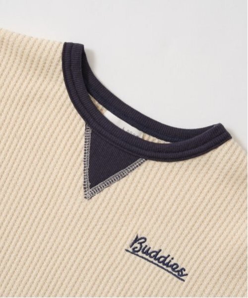 b・ROOM(ビールーム)の「【ふわふワッフル】バイカラートップス(Tシャツ/カットソー・キッズ・ライトカーキ/アイボリー/ブルーグレー/トップグレー・100cm/110cm/120cm/130cm/140cm/150cm)」の9枚目の写真