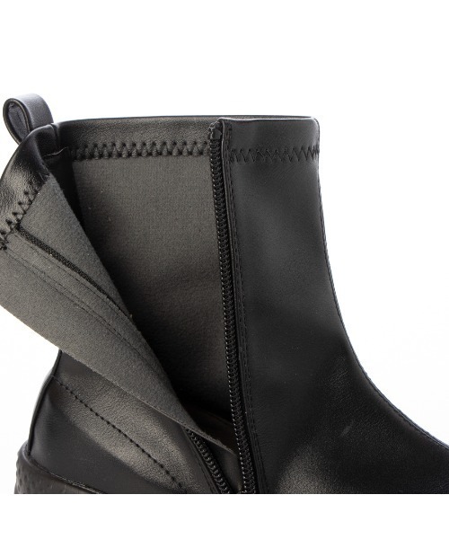 noyau(ノヤウ)の「軽量スニーカーショートブーツ(ブーツ・レディース・ブラック/グレー/カーキ/ブラック系その他6・LL/S/M/L)」の22枚目の写真