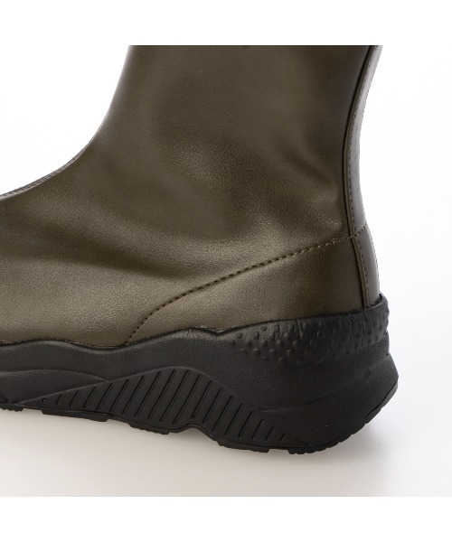 noyau(ノヤウ)の「軽量スニーカーショートブーツ(ブーツ・レディース・ブラック/グレー/カーキ/ブラック系その他6・LL/S/M/L)」の15枚目の写真