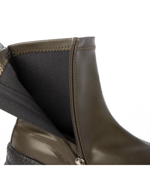 noyau(ノヤウ)の「軽量スニーカーショートブーツ(ブーツ・レディース・ブラック/グレー/カーキ/ブラック系その他6・LL/S/M/L)」の16枚目の写真