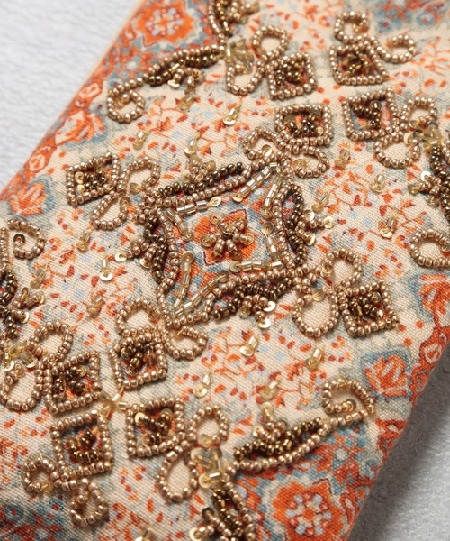 セール】【SETUP7】プリント&ビーズ刺繍フォンポシェット TKN セール】【SETUP7】プリント&ビーズ刺繍フォンポシェット TKN