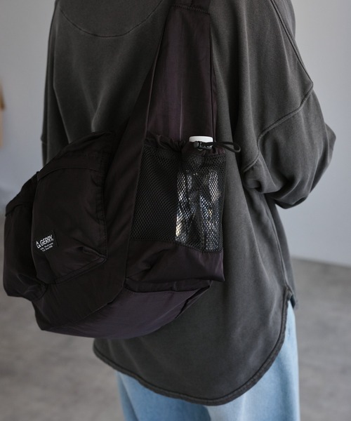 GERRY（ジェリー）の「【ユニセックス】GERRY ショルダーバッグ（ショルダーバッグ・メンズ・ブラック・ONE SIZE）」の8枚目の写真