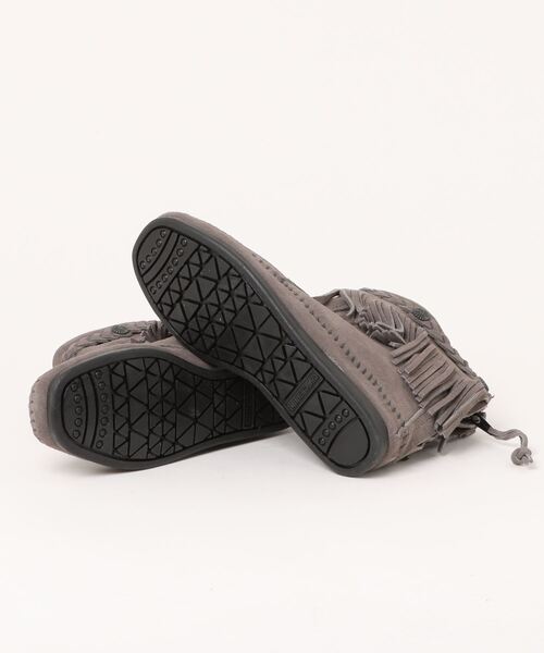 Minnetonka（ミネトンカ）の「【W】【it】【IW5】【MINNETONKA】ハイ トップ バック ジッパー HI TOP BACK ZIP BOOTS（ブーツ・レディース・グレー/ブラック・5.5/6）」の4枚目の写真