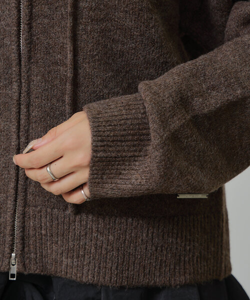 RAY CASSIN（レイカズン）の「【着回し力抜群！】ニットフードダブルジップブルゾン（パーカー・レディース・アイボリー/グレー系その他2/ブラウン・FREE）」の18枚目の写真