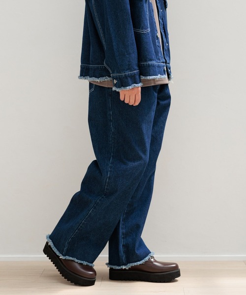 LAKOLE(ラコレ)の「カットオフデニムパンツ / 140353(デニムパンツ・メンズ・グレー/ブラック/インディゴブルー・LARGE/SMALL/MEDIUM)」の1枚目の写真