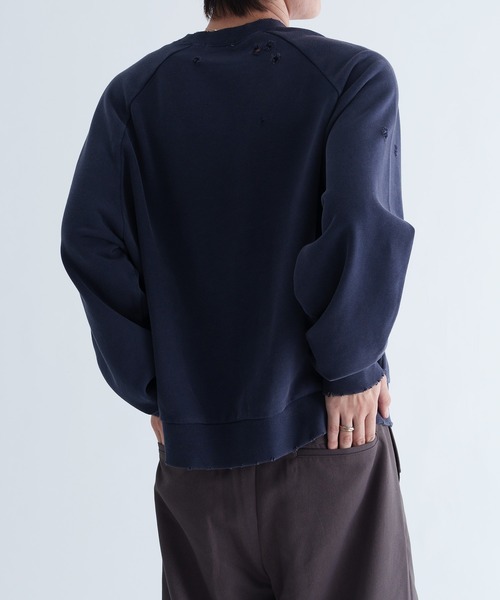 EPNK（イーピーエヌケー）の「【EPNK】Damage pigment sweat shirt / ダメージピグメントスウェット（スウェット・メンズ・ブラック/ネイビー・SMALL/MEDIUM/LARGE）」の12枚目の写真