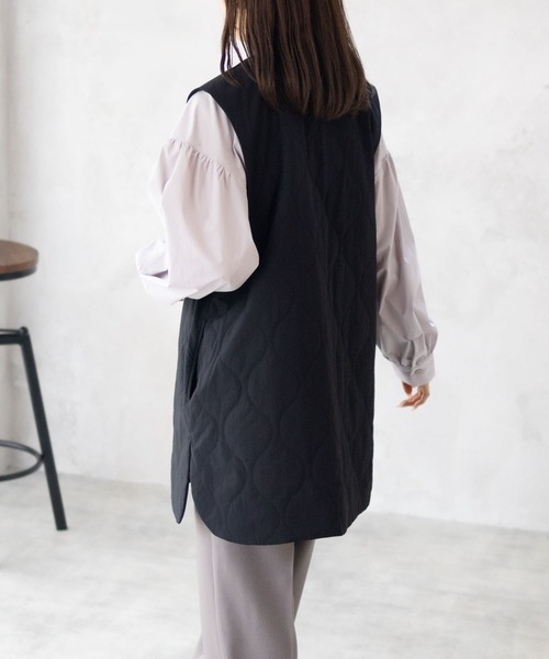 HusHusH（ハッシュアッシュ）の「HusHusH キルトベスト 軽アウター（ノーカラーコート・レディース・キャメル/ブラック・M/L）」の5枚目の写真