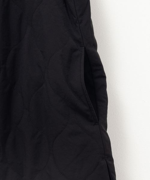 HusHusH（ハッシュアッシュ）の「HusHusH キルトベスト 軽アウター（ノーカラーコート・レディース・キャメル/ブラック・M/L）」の13枚目の写真