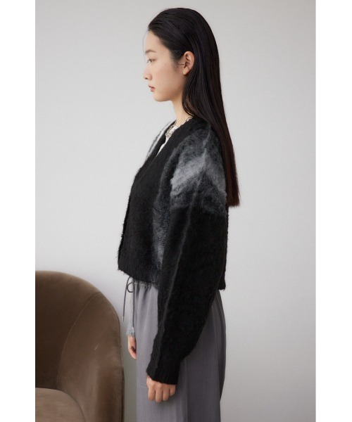 AZUL by moussy（アズールバイマウジー）の「グラデーションシャギーニットカーディガン（カーディガン/ボレロ・レディース・ブラウン系その他/グレー系その他/ブラック系その他・SMALL/MEDIUM）」の8枚目の写真