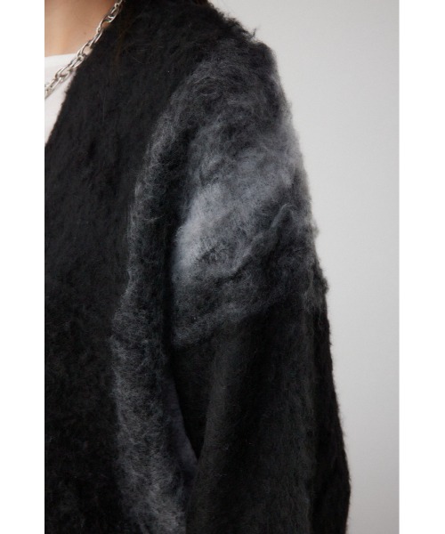 AZUL by moussy（アズールバイマウジー）の「グラデーションシャギーニットカーディガン（カーディガン/ボレロ・レディース・ブラウン系その他/グレー系その他/ブラック系その他・SMALL/MEDIUM）」の11枚目の写真