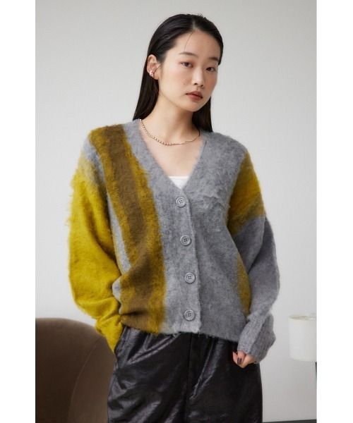 AZUL by moussy（アズールバイマウジー）の「グラデーションシャギーニットカーディガン（カーディガン/ボレロ・レディース・ブラウン系その他/グレー系その他/ブラック系その他・SMALL/MEDIUM）」の17枚目の写真