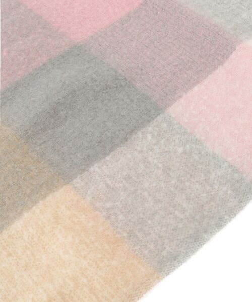 AMERICAN HOLIC(アメリカンホリック)の「シャギーチェックBIGマフラー(マフラー・レディース・グレー/ブルー/イエロー/ピンク・FREE)」の17枚目の写真