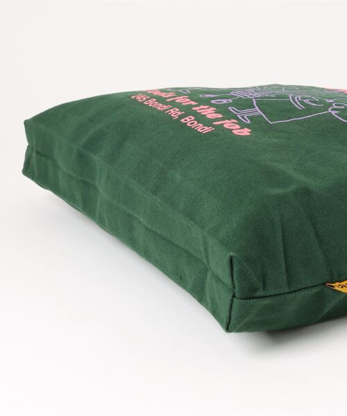 TCSS（ティーシーエスエス）の「TOTE BAG/Critical SlideクリティカルスライドTCSSブランドロゴプリント大容量トートバッグ（トートバッグ・メンズ・グリーン・FREE）」の4枚目の写真