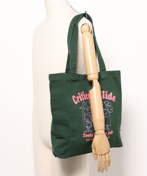 TCSS（ティーシーエスエス）の「TOTE BAG/Critical SlideクリティカルスライドTCSSブランドロゴプリント大容量トートバッグ（トートバッグ・メンズ・グリーン・FREE）」の5枚目の写真