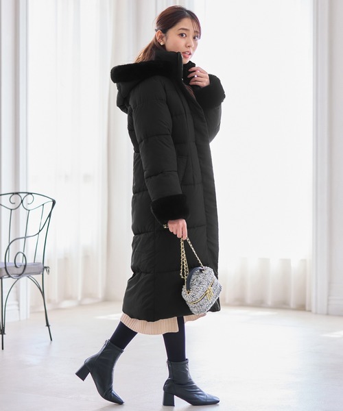 セール】《ほんのりくびれる美人シルエット》ファー付フェイクダウン